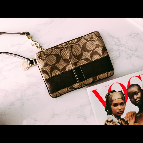 Authentic Coach Wristlet - Picture 4 of 4